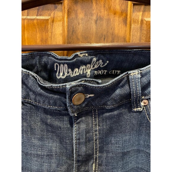 Wrangler Womens Jeans Bootcut Size 11 Hemmed 29 inch Inseam Detailed Stitching - Picture 4 of 12